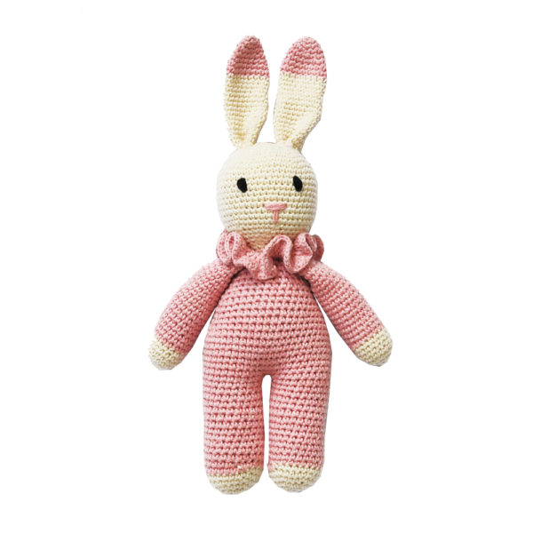 amigurumi pembe el örgüsü oyuncak tavşancık